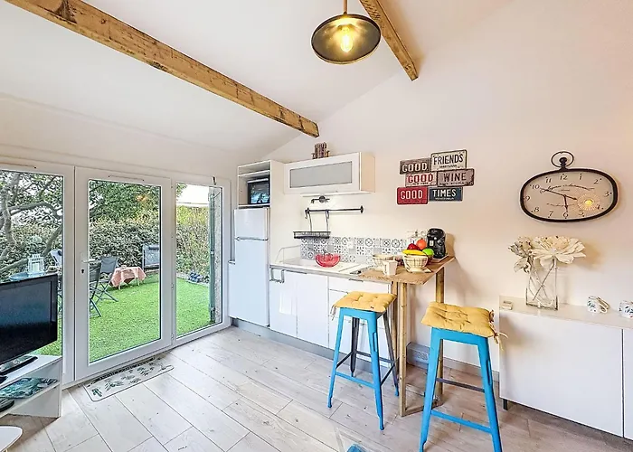 La Peguiere By Interhome Saint-Raphael (Var)